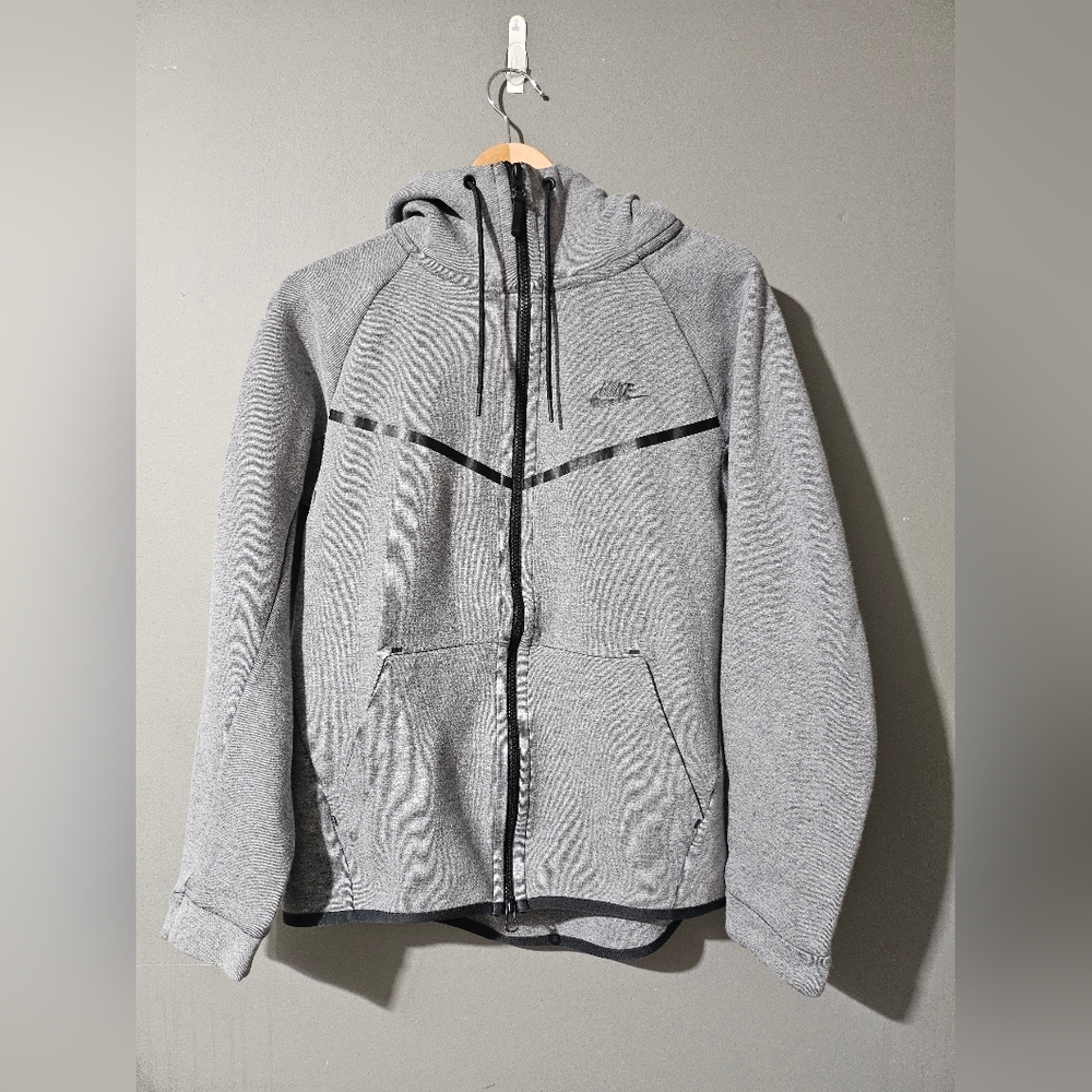 Nike Tech Heather Gray Full-Zip Hoodie